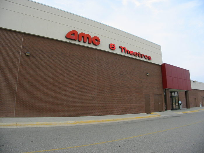 AMC Wonderland 6 - July 2002 (newer photo)